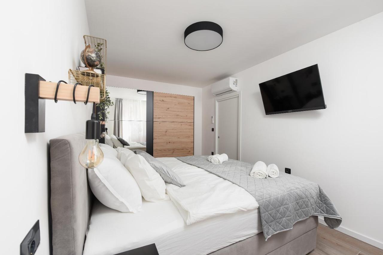 Aura Exclusive Apartment & Room Zadar Exteriör bild