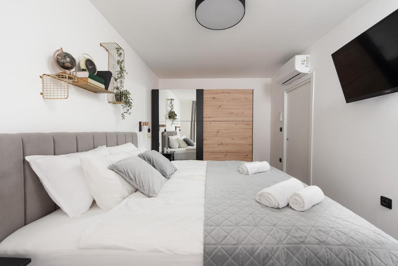 Aura Exclusive Apartment & Room Zadar Exteriör bild